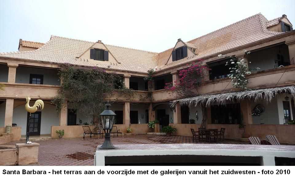 45. Santa Barbara terras aan de voorzijde 2010